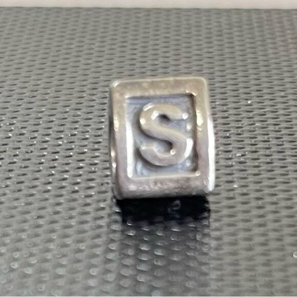 Pandora Authentic 925 Ale Sterling Silver Triangle with “S” Charm. - Picture 6 of 7
